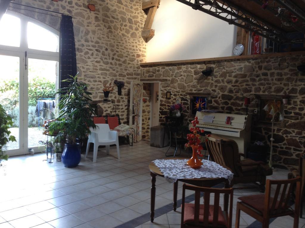 Le Pigeonnier De Quarre Bed & Breakfast Eksteriør bilde